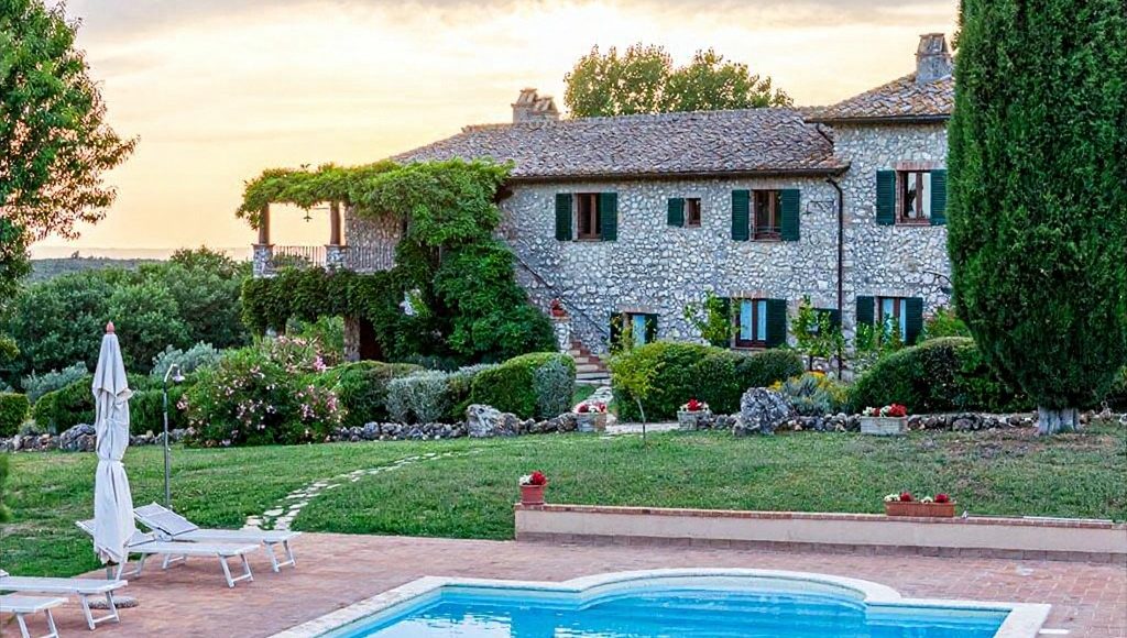 Exkluzívna príležitosť: Elegantná rezidencia obklopená 30 hektármi zelene