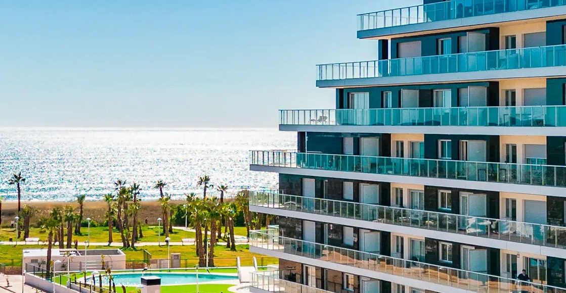 Apartmány v prvej línii pri mori s krásnym výhľadom
